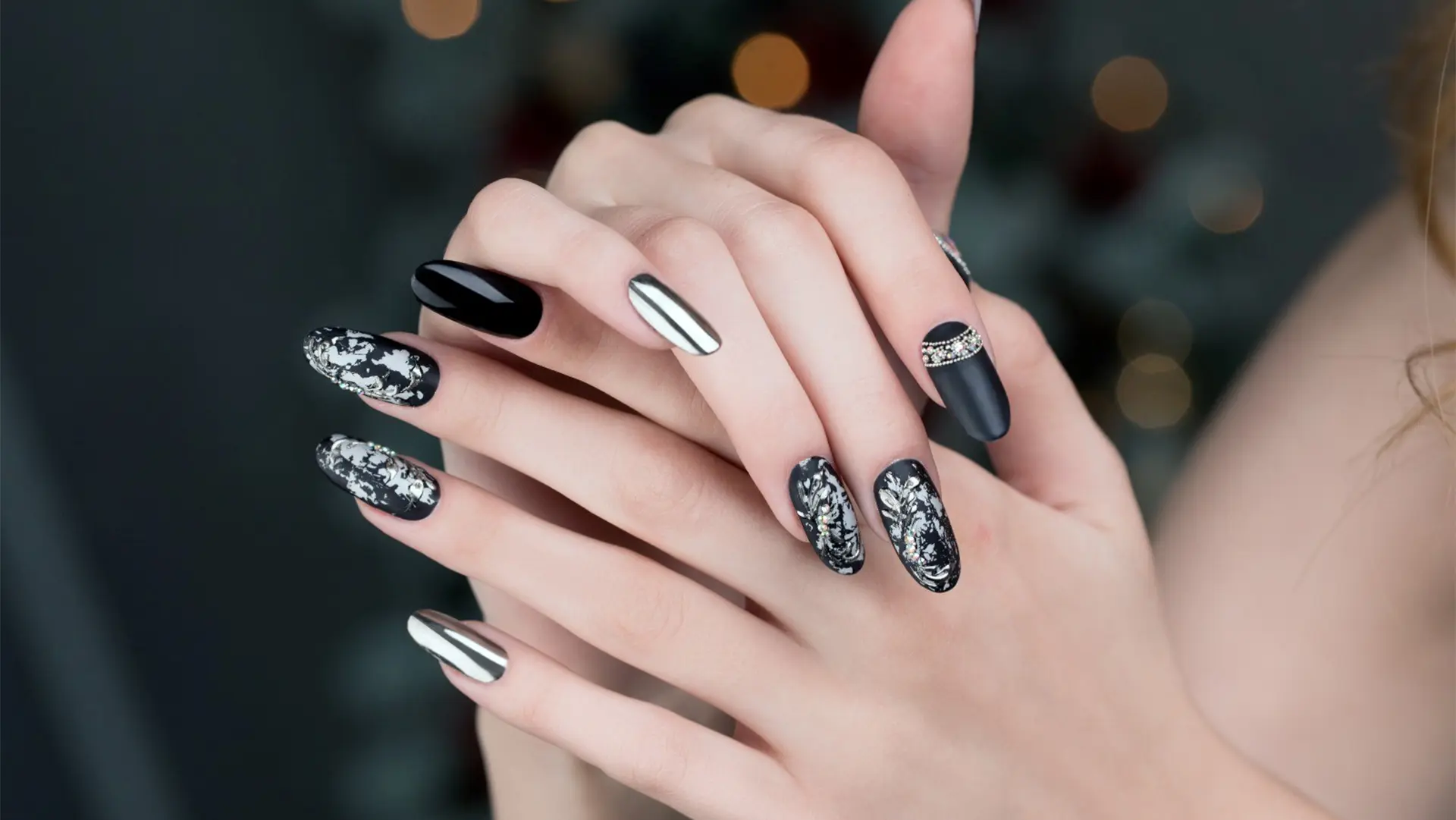 Sasalı Protez Tırnak